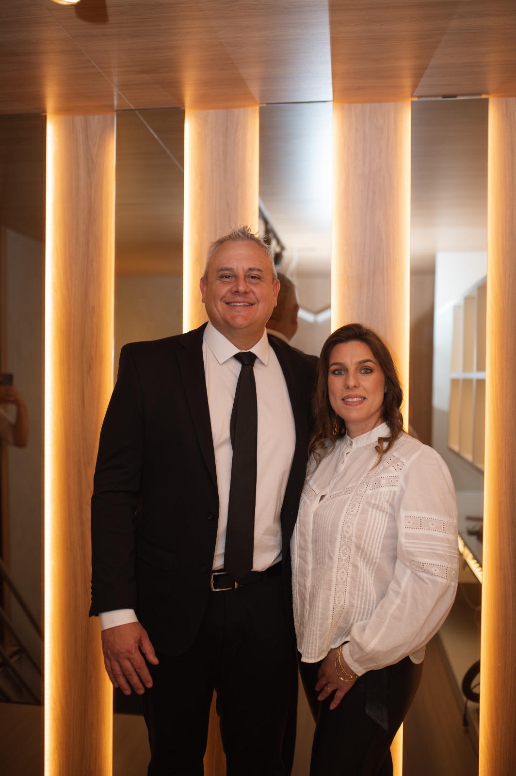 Equipe do escritório Potthoff Advogados Associados em reunião institucional